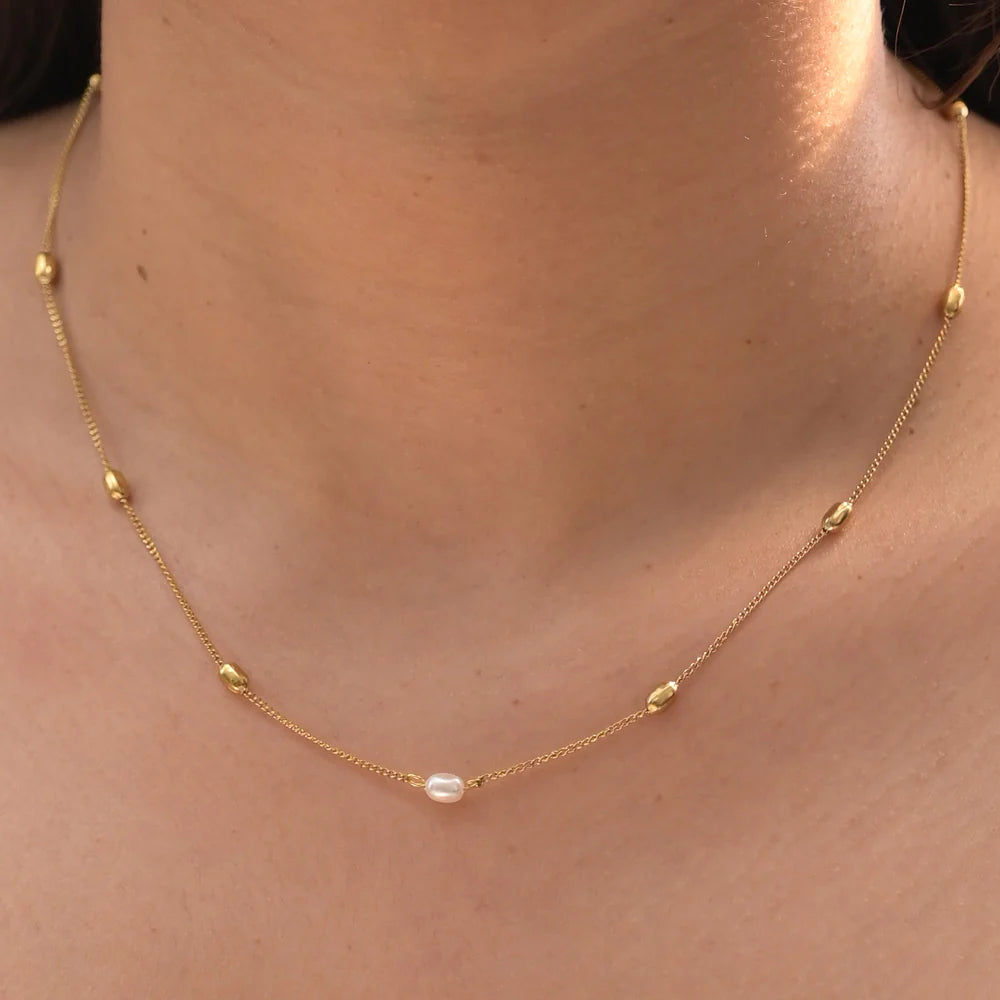 Single Pearl Necklace